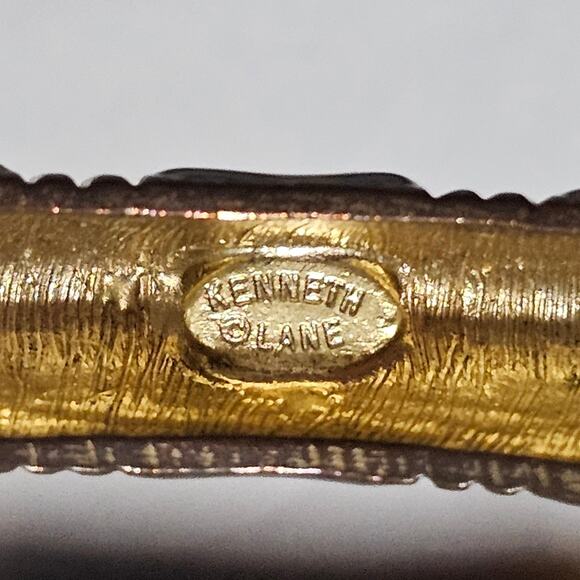 Kenneth Jay Lane Gold Plated Enamel‎ Bamboo Hinged Bangle Bracelet - Picture 4 of 7